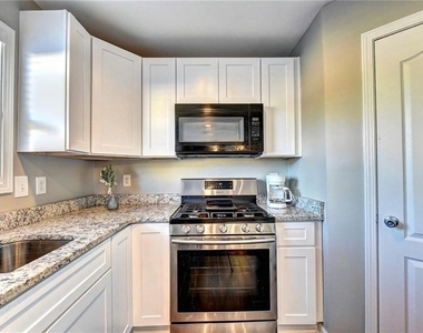 782 Kaitlyn Drive - Photo Thumbnail 19