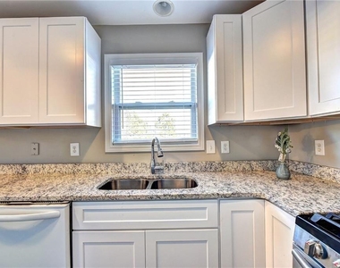 782 Kaitlyn Drive - Photo Thumbnail 20