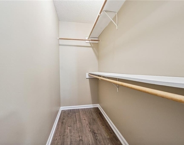 3970 Darryl Lane - Photo Thumbnail 15