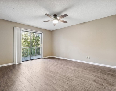 3970 Darryl Lane - Photo Thumbnail 12