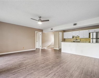 3970 Darryl Lane - Photo Thumbnail 17