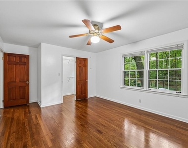 3324 Henderson Creek Road - Photo Thumbnail 15