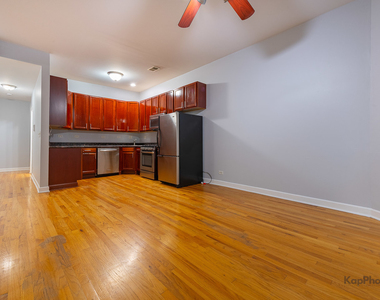 2254 W Adams Street - Photo Thumbnail 3