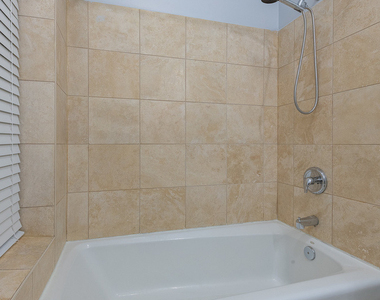 2254 W Adams Street - Photo Thumbnail 17