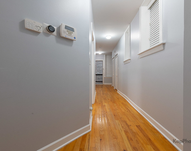 2254 W Adams Street - Photo Thumbnail 5
