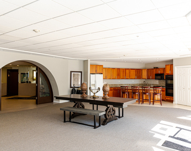 1 Renaissance Place - Photo Thumbnail 16