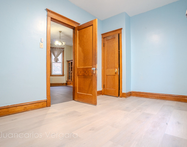 1930 S 50th Avenue - Photo Thumbnail 11