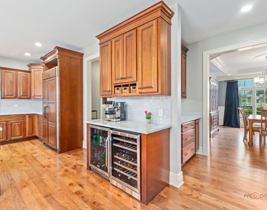 37w209 Deer Pond Court - Photo Thumbnail 22