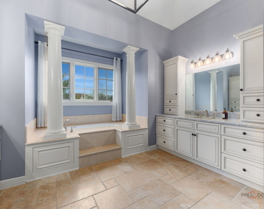 37w209 Deer Pond Court - Photo Thumbnail 42