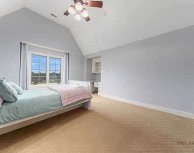 37w209 Deer Pond Court - Photo Thumbnail 54