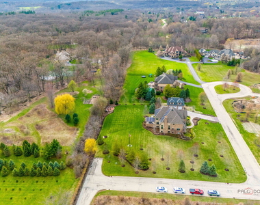 37w209 Deer Pond Court - Photo Thumbnail 95