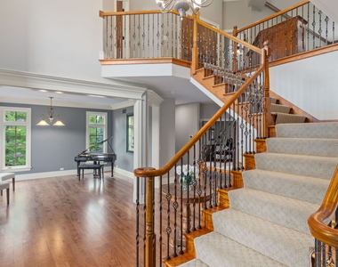 37w209 Deer Pond Court - Photo Thumbnail 13