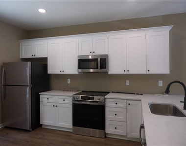 6195 Sammy Drive - Photo Thumbnail 6
