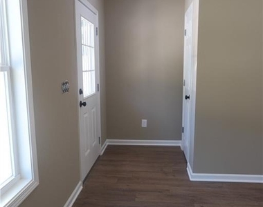 6175 Sammy Drive - Photo Thumbnail 3