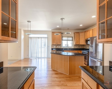 2095 Rockland Drive - Photo Thumbnail 22