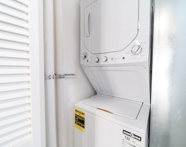 3101 W Leland Avenue - Photo Thumbnail 10