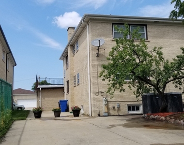 8407 W Brodman Avenue - Photo Thumbnail 19