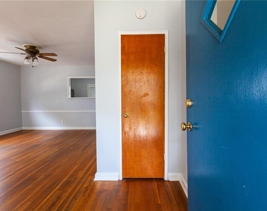 1975 Kilburn Drive Ne - Photo Thumbnail 7