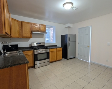 2441 W 46th Street - Photo Thumbnail 5