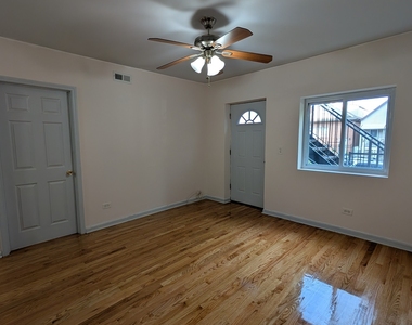 2441 W 46th Street - Photo Thumbnail 3