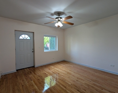2441 W 46th Street - Photo Thumbnail 4