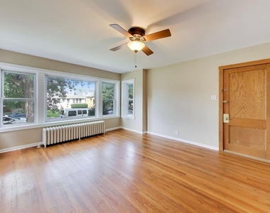 6545 N Natoma Street - Photo Thumbnail 2