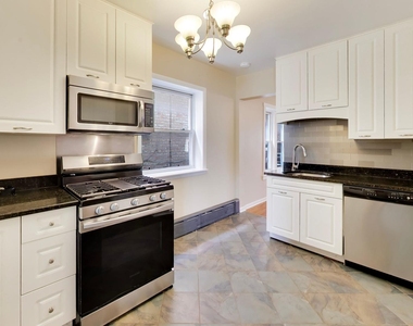 6545 N Natoma Street - Photo Thumbnail 8