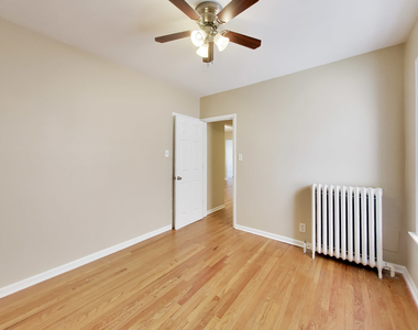 6545 N Natoma Street - Photo Thumbnail 11