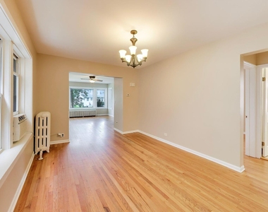 6545 N Natoma Street - Photo Thumbnail 5