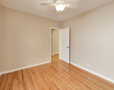 6545 N Natoma Street - Photo Thumbnail 13