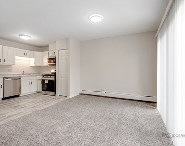 2200 Bayside Drive - Photo Thumbnail 9