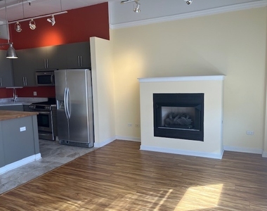 1301 W Madison Street - Photo Thumbnail 14