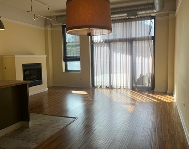 1301 W Madison Street - Photo Thumbnail 16