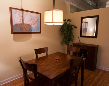 1301 W Madison Street - Photo Thumbnail 10