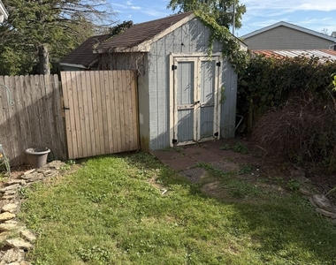 14545 Archer Avenue - Photo Thumbnail 13