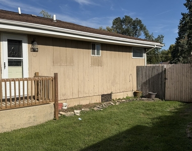 14545 Archer Avenue - Photo Thumbnail 1