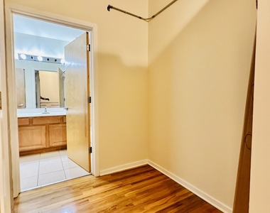 1645 W Ogden Avenue - Photo Thumbnail 8