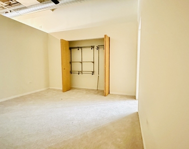 1645 W Ogden Avenue - Photo Thumbnail 9