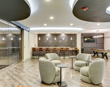 2550 Waterview Drive - Photo Thumbnail 7