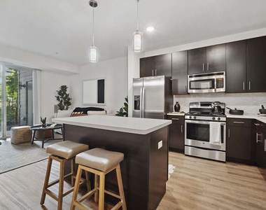 2550 Waterview Drive - Photo Thumbnail 3