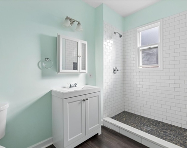 5047 W 25th Street - Photo Thumbnail 6
