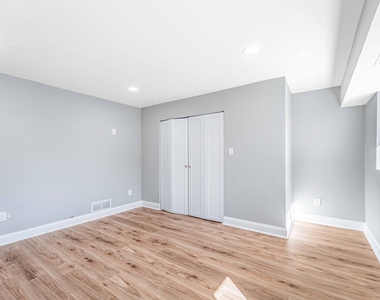 2057 W Helen Drive - Photo Thumbnail 29