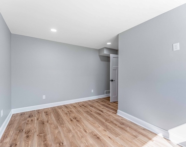 2057 W Helen Drive - Photo Thumbnail 33