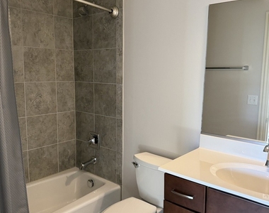 699 Stevens Street - Photo Thumbnail 13
