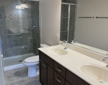 699 Stevens Street - Photo Thumbnail 11