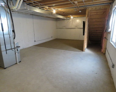 699 Stevens Street - Photo Thumbnail 16