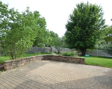 3301 Banford Circle - Photo Thumbnail 36