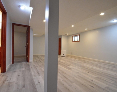 3301 Banford Circle - Photo Thumbnail 33