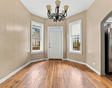 4540 N Sheridan Road - Photo Thumbnail 10
