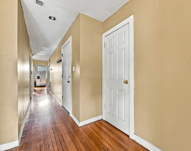 4540 N Sheridan Road - Photo Thumbnail 18